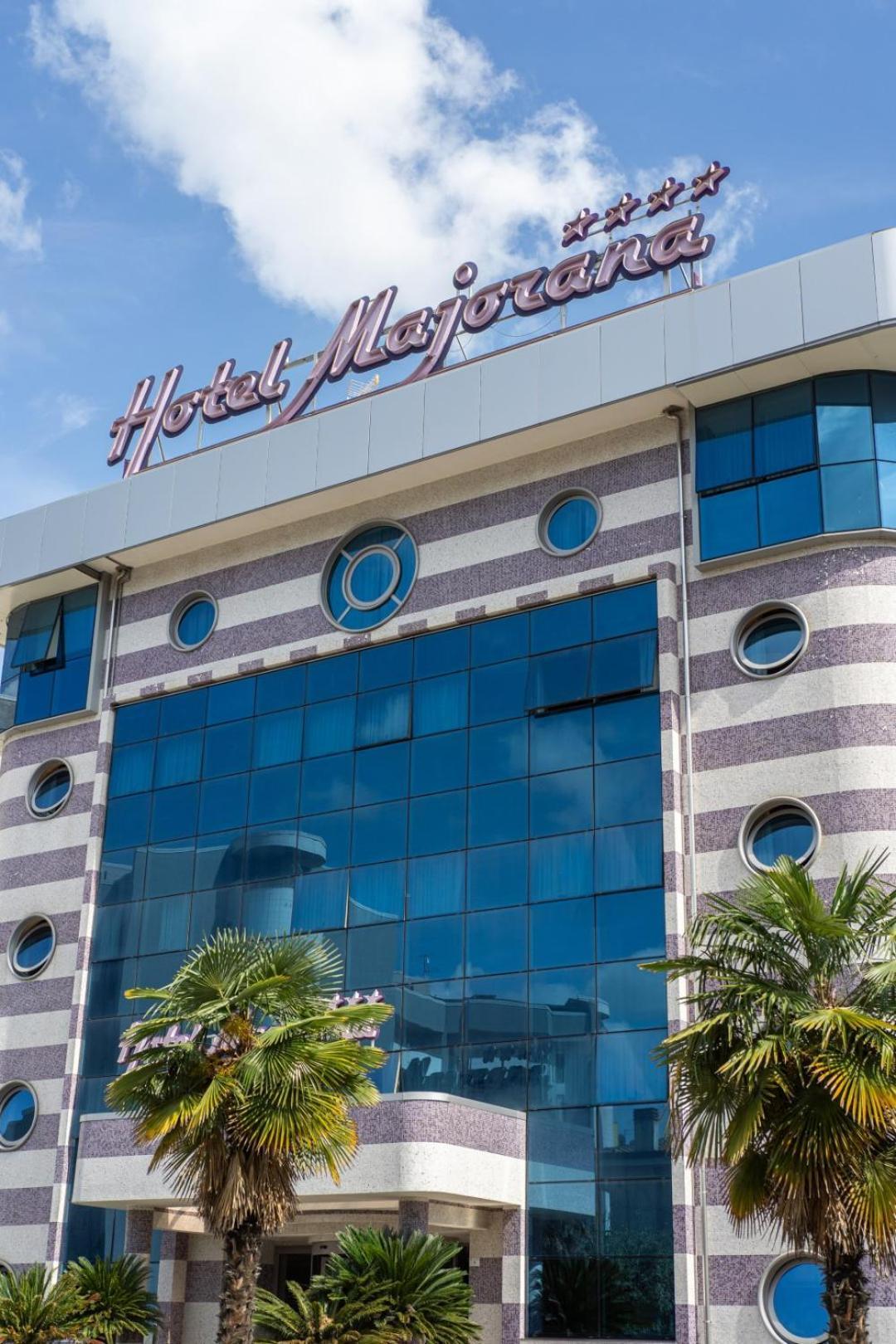 Hotel Majorana Rende Eksteriør billede